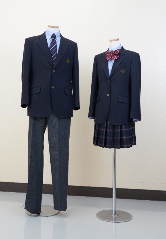 都立立川国際中等教育学校の制服